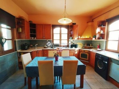 Eladó családi ház Budapest