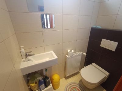 Kiadó sorház Velence