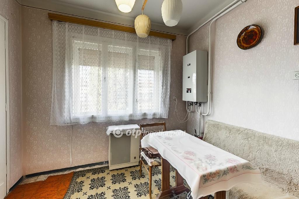 Eladó családi ház Mezőkövesd