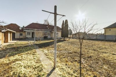 Eladó családi ház Mezőkövesd