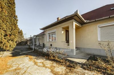 Eladó családi ház Mezőkövesd