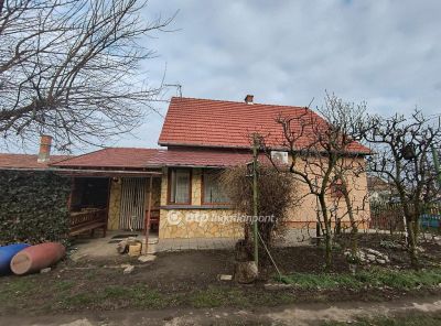 Eladó családi ház Abádszalók