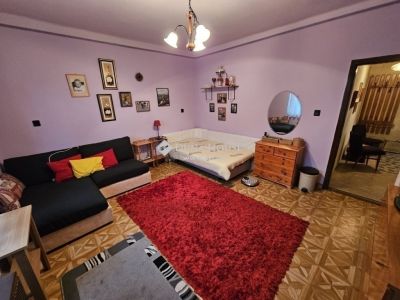Eladó családi ház Vecsés