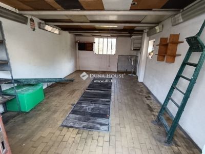 Eladó családi ház Budapest