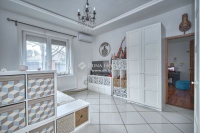 Eladó családi ház Budapest