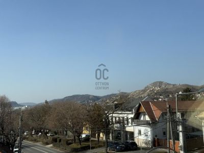 Eladó lakás Budaörs