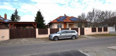 Eladó családi ház Debrecen