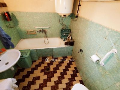 Eladó családi ház Vásárosnamény