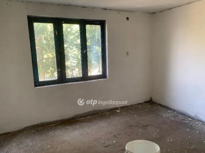 Eladó családi ház Újfehértó