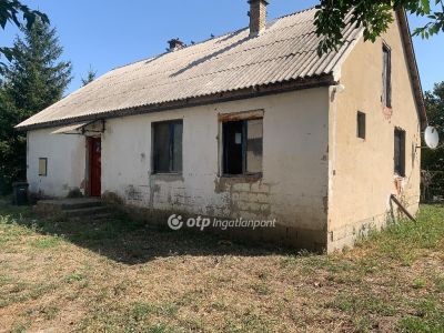 Eladó családi ház Újfehértó
