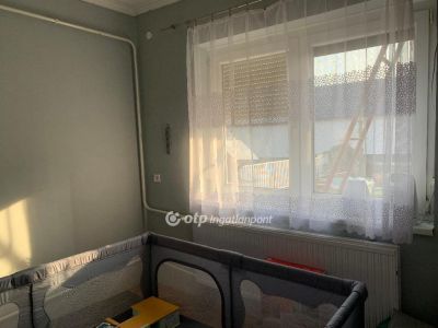 Eladó családi ház Újfehértó