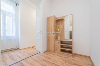 Eladó lakás Budapest