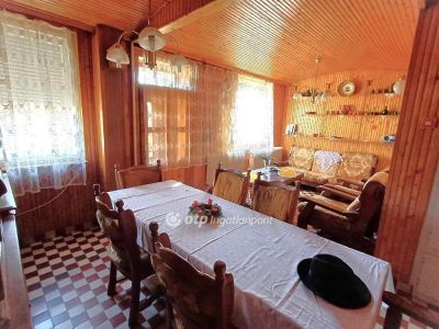 Eladó családi ház Baktalórántháza