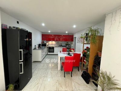 Eladó családi ház Hajdúbagos