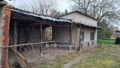 Eladó családi ház Kerecsend