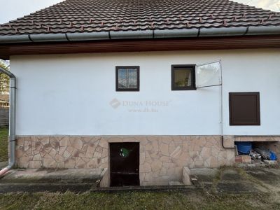 Eladó nyaraló Dunaharaszti