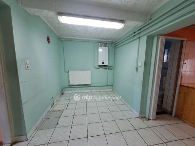 Eladó családi ház Nádudvar