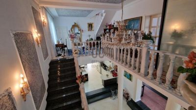 Eladó családi ház Budapest
