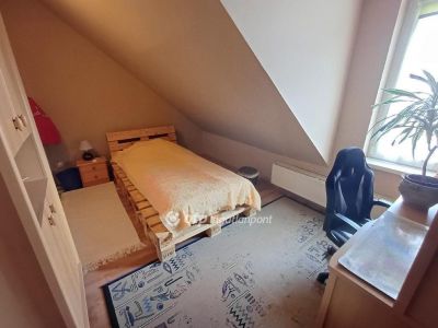 Eladó családi ház Tiszaújváros