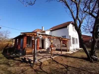 Eladó családi ház Maglód