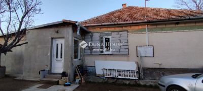 Eladó családi ház Tápiószecső