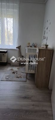 Eladó lakás Dunakeszi