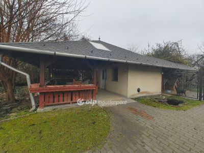 Eladó családi ház Szigetszentmiklós