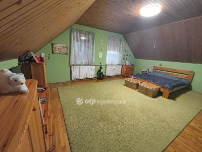 Eladó családi ház Szigetszentmiklós