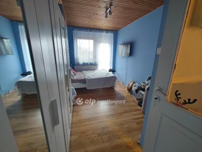 Eladó családi ház Szigetszentmiklós