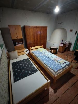 Eladó családi ház Gomba