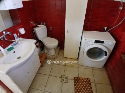 Eladó családi ház Nagyréde