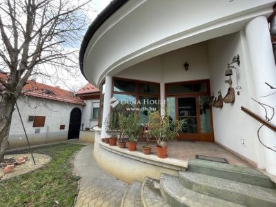Eladó családi ház Kecskemét
