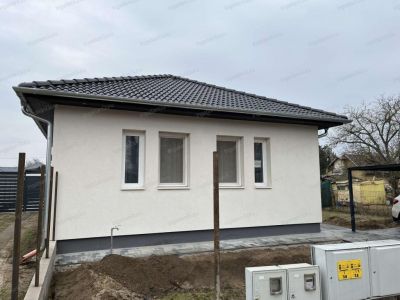 Kiadó családi ház Kecskemét