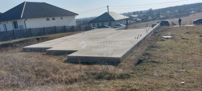 Eladó lakóövezeti telek Dány