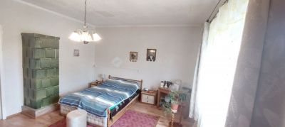 Eladó családi ház Császár