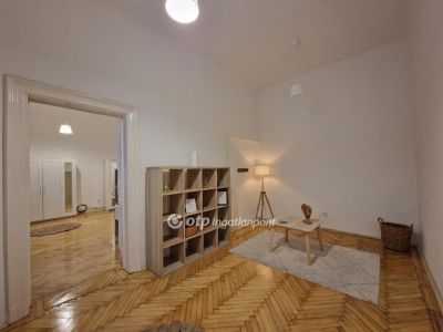 Eladó lakás Budapest