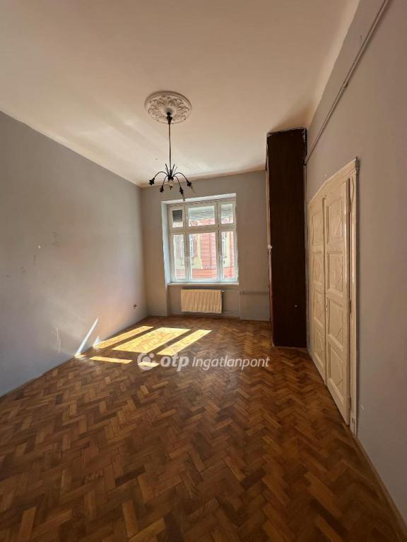 Eladó lakás Budapest