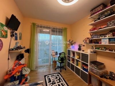 Eladó lakás Gyömrő