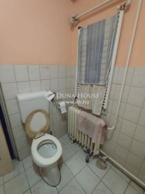 Eladó családi ház Baja