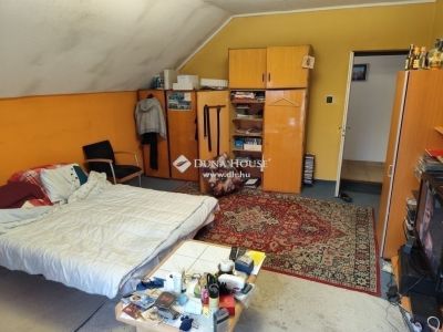 Eladó családi ház Budapest