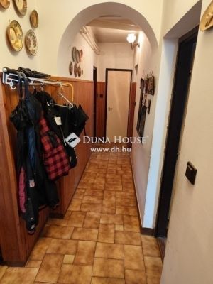 Eladó családi ház Budapest