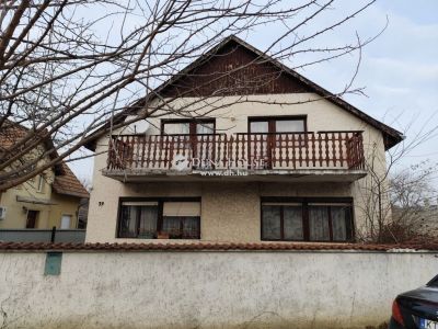 Eladó családi ház Budapest