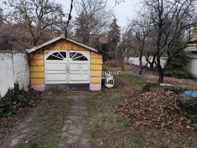 Eladó családi ház Budapest
