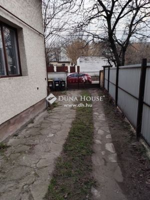 Eladó családi ház Budapest
