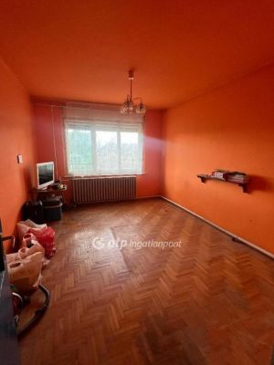 Eladó családi ház Tápiószele