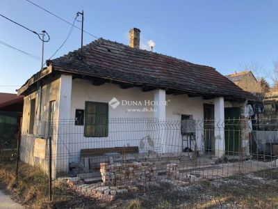 Eladó családi ház Csabdi