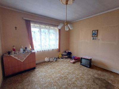 Eladó családi ház Bükkszék