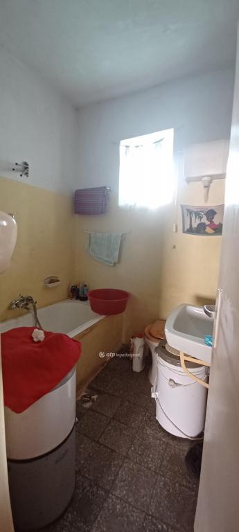Eladó családi ház Heves