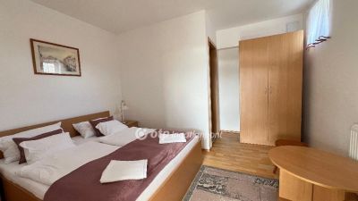 Eladó szálloda, hotel, panzió Szomolya