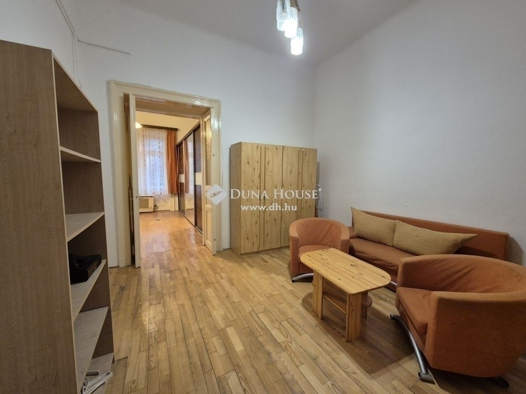 Eladó lakás Budapest
